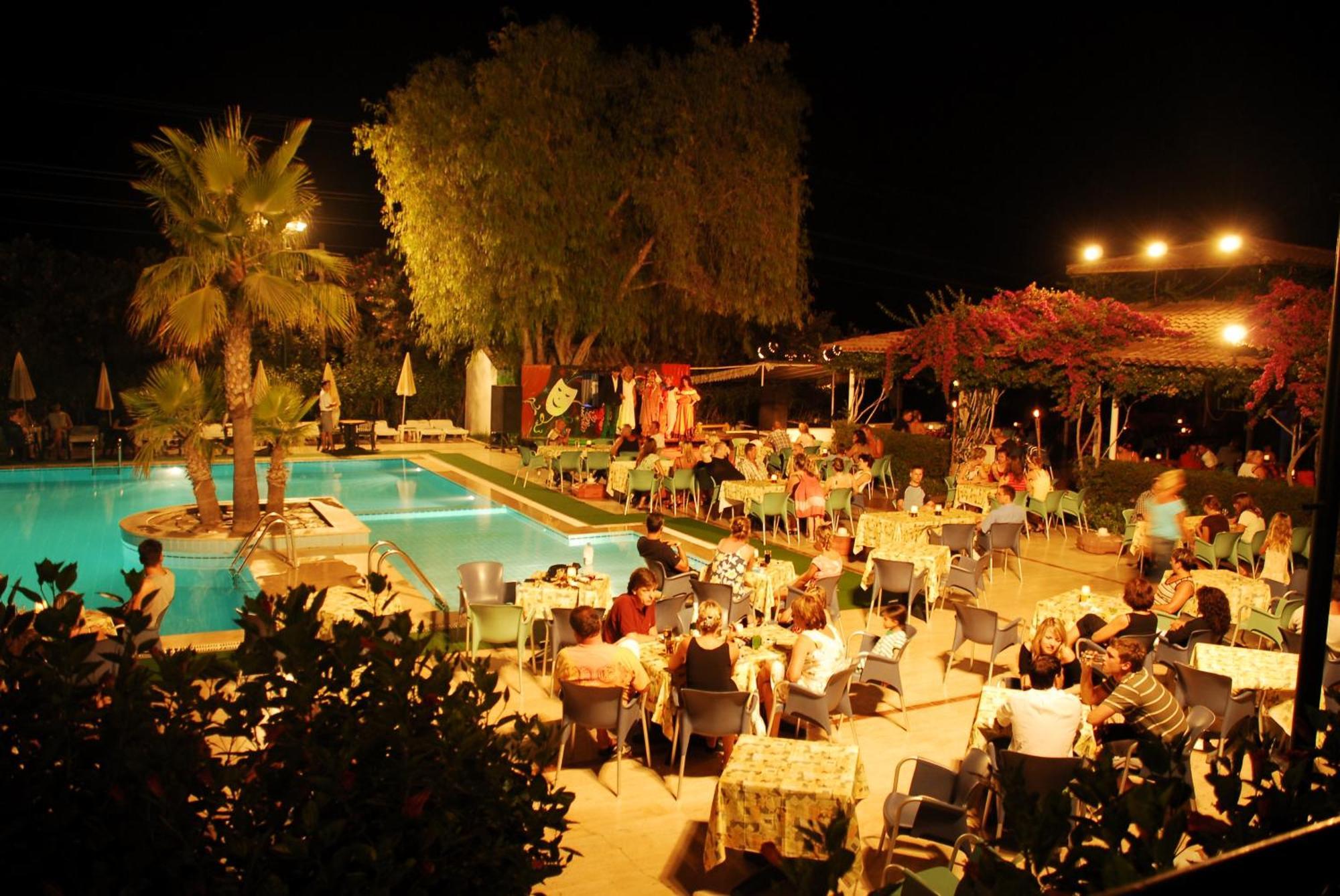 Titan Club Hotel Ultra All Inclusive Kargicak  Exterior photo