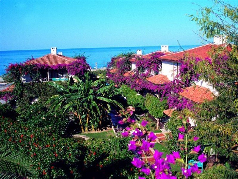 Titan Club Hotel Ultra All Inclusive Kargicak  Exterior photo