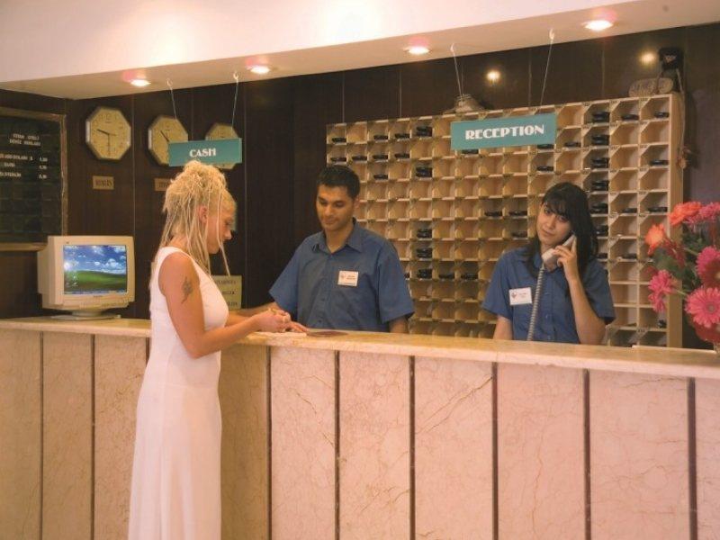 Titan Club Hotel Ultra All Inclusive Kargicak  Exterior photo